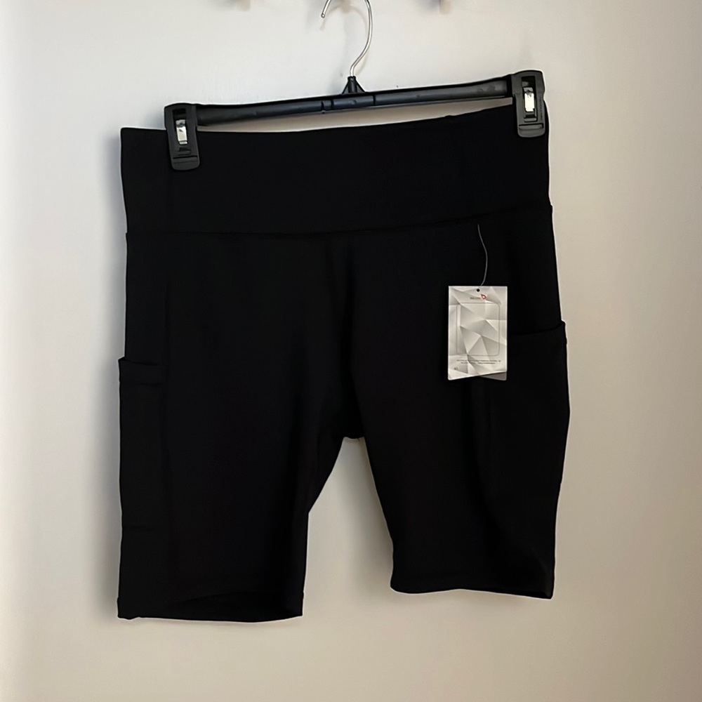 Black biker running shorts - pockets